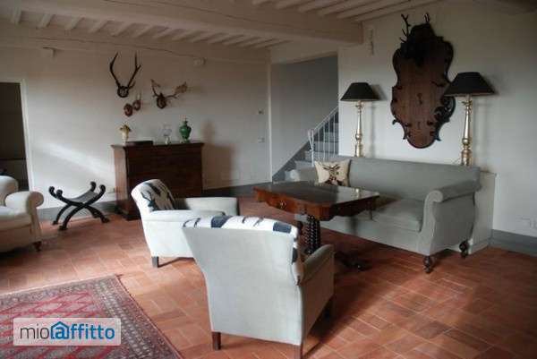 Villa arredata con terrazzo Mutigliano, vallebuia, monte san quirico