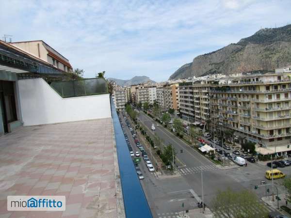 Attico con terrazzo Palermo
