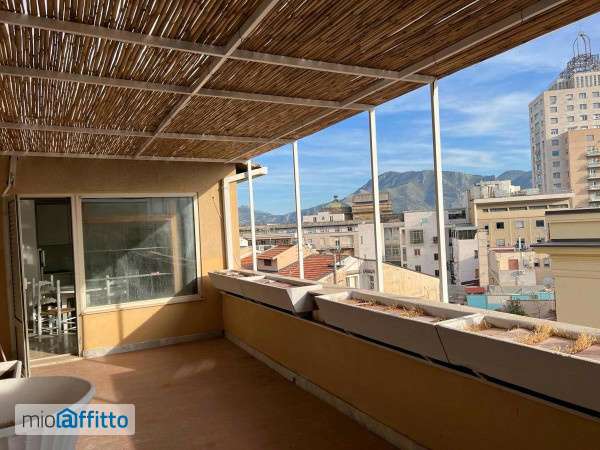 Attico arredato con terrazzo Palermo