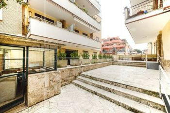 Imagen Appartamento arredato Cassia, tomba di nerone, roma