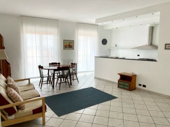 Imagen Appartamento arredato Chiesa rossa, cermenate, ripamonti