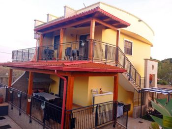 Vivienda similar