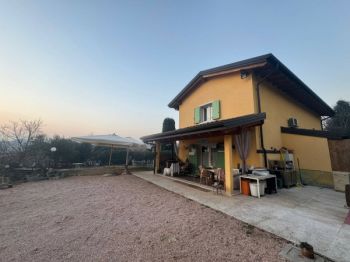 Vivienda similar