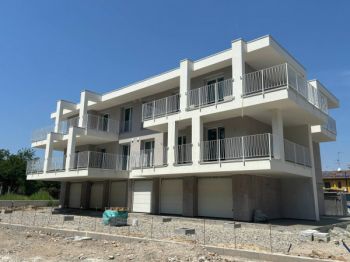 Vivienda similar