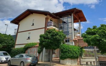 Vivienda similar