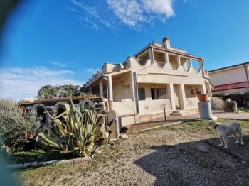 Vivienda similar