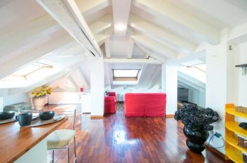 Imagen Bilocale arredato con terrazzo Repubblica, stazione centrale