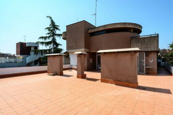 Imagen Attico arredato con terrazzo Eur, laurentino, checchignola, montagnola, fonte meravigliosa