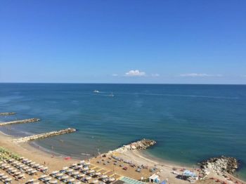 Imagen Appartamento arredato con terrazzo Centro