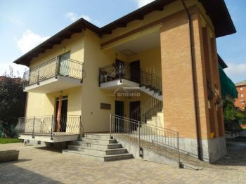 Vivienda similar