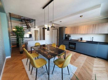 Imagen Attico arredato con terrazzo Centro