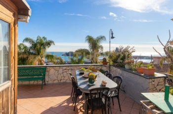 Imagen Attico arredato con terrazzo Centro