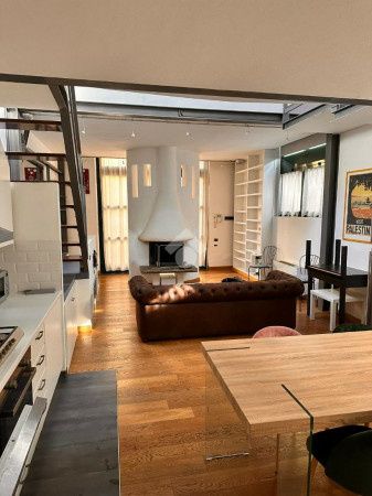 Imagen Loft arredato Chiesa rossa, cermenate, ripamonti