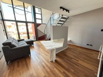 Imagen Loft arredato con terrazzo Barona, giambellino, lorenteggio, famagosta, inganni