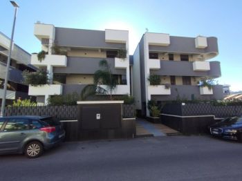 Imagen Bilocale arredato con terrazzo Borghesiana, finocchio, tor bella monaca, torre angela