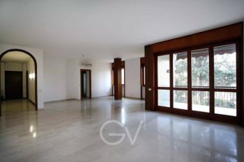 Imagen Appartamento con piscina Milano