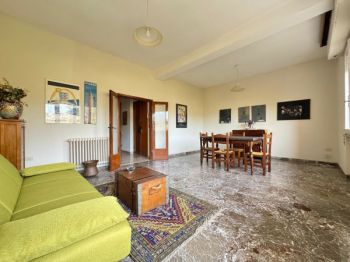 Imagen Appartamento arredato con terrazzo Centro storico