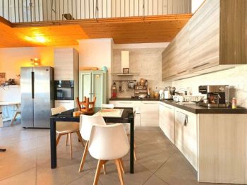 Vivienda similar