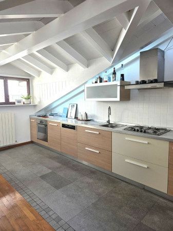 Imagen Mansarda arredata con terrazzo Varese