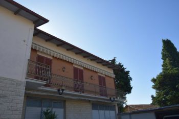 Imagen Appartamento arredato con terrazzo Montepennino