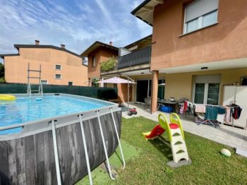 Vivienda similar