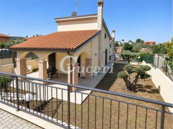 Vivienda similar