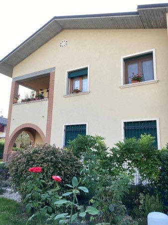 Vivienda similar